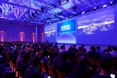 Samsung European Forum 2019 Pressekonferenz Szenografie Lichtdesign Bühne Saal Präsentation