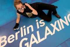 Samsung Berlin is Galaxing 2014 Logo Marke Promoter Samsung Experience Tour Berlin is Galaxing Dive into the Blue Erlebniskommunikation Live-Kommunikationskampagne