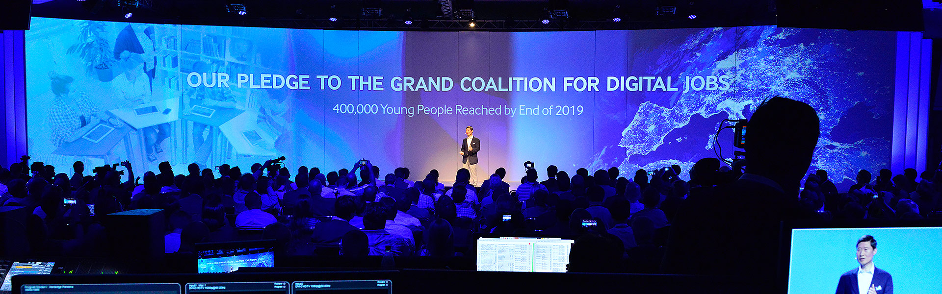 Samsung IFA 2014 Pressekonferenz Bühne Erlebnismarketing LED Screen