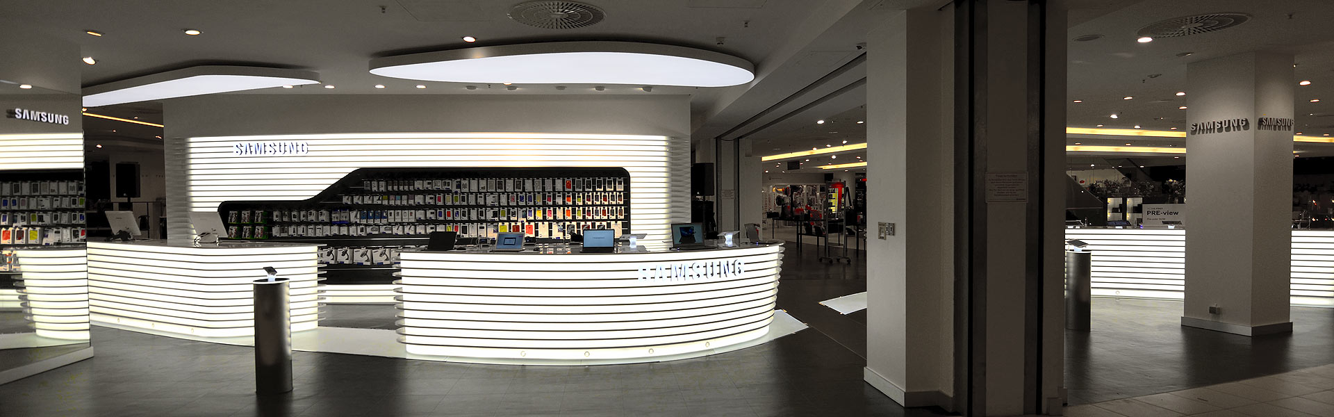 Samsung KaDeWe Luxuy Store 2014 Panorama Flashship Shopausbau Shopgestaltung Standorterschließung
